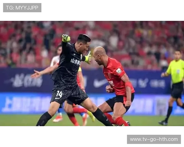 王大雷以稳健守门技惊四座助球队再创辉煌载入赛季传奇