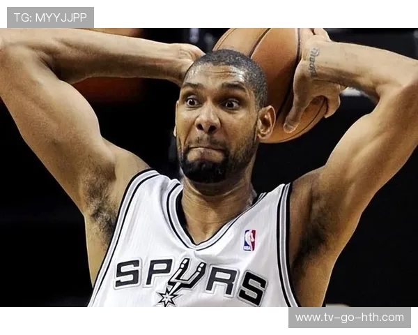 比尔拉塞尔的传奇人生与他如何用团队精神改变篮球历史