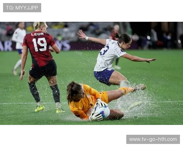 世界杯激战风云下全球球队巅峰对决与赛场激情瞬间全景震撼解析 世界杯激战风云下全球球队巅峰对决与赛场激情瞬间全景震撼解析