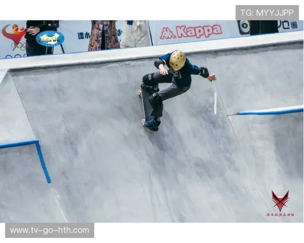 武汉滑板队与北京滑板队赛后复盘团队协作的成功与不足分析