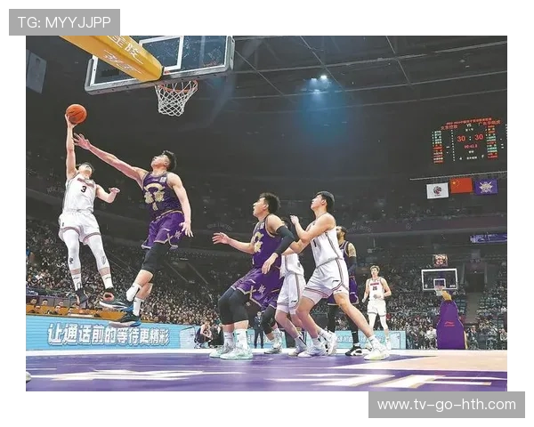 2013年CBA季后赛北京队与山东队激战回顾精彩瞬间与关键时刻分析