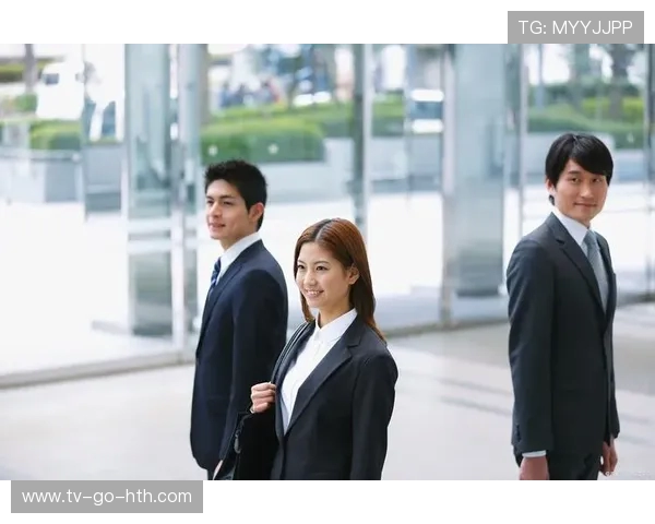 何思雨的成长之路:从校园到职场的蜕变与探索