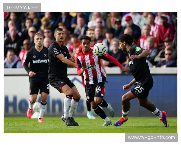 富勒姆与布伦特的比赛因天气原因延期球迷期待新赛程安排 富勒姆与布伦特的比赛因天气原因延期球迷期待新赛程安排